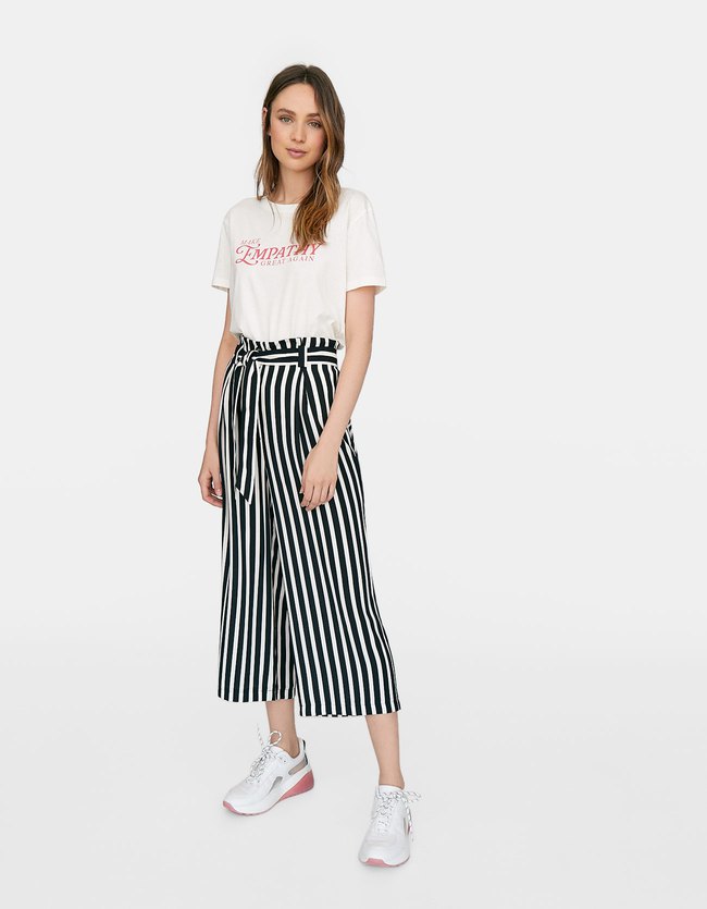Stradivarius Gestreepte Culotte Met Riem Dames Ecru stradivarius kopen in de aanbieding Stradivarius Gestreepte Culotte Met Riem Dames Ecru stradivarius kopen in de aanbieding