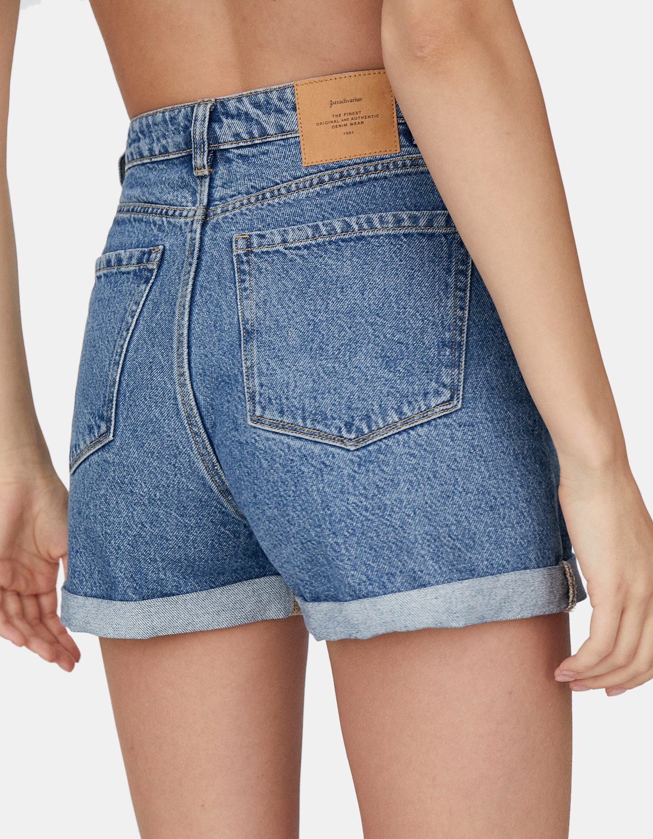 stradivarius mom fit shorts