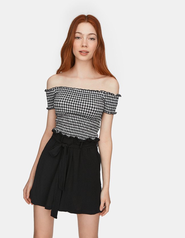 Stradivarius Korte Broek Ruim Soepelvallend Model Dames Zwart stradivarius kopen in de aanbieding