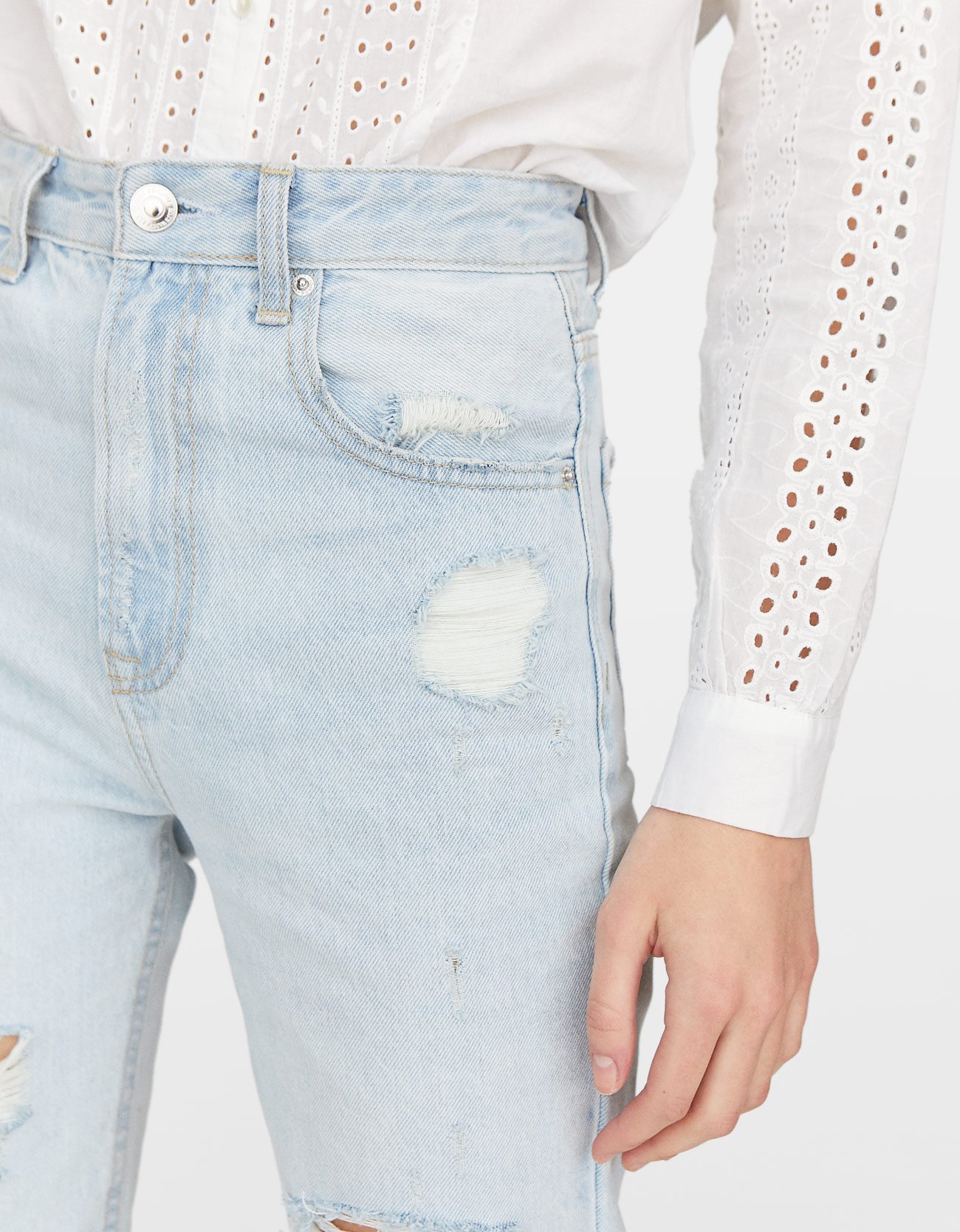 stradivarius ripped mom jeans