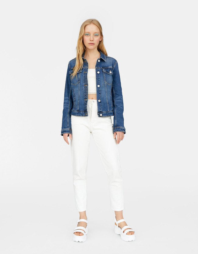 Stradivarius Kort Jeansjack Dames Middenjeans Xs stradivarius kopen in de aanbieding Stradivarius Kort Jeansjack Dames Middenjeans Xs stradivarius kopen in de aanbieding