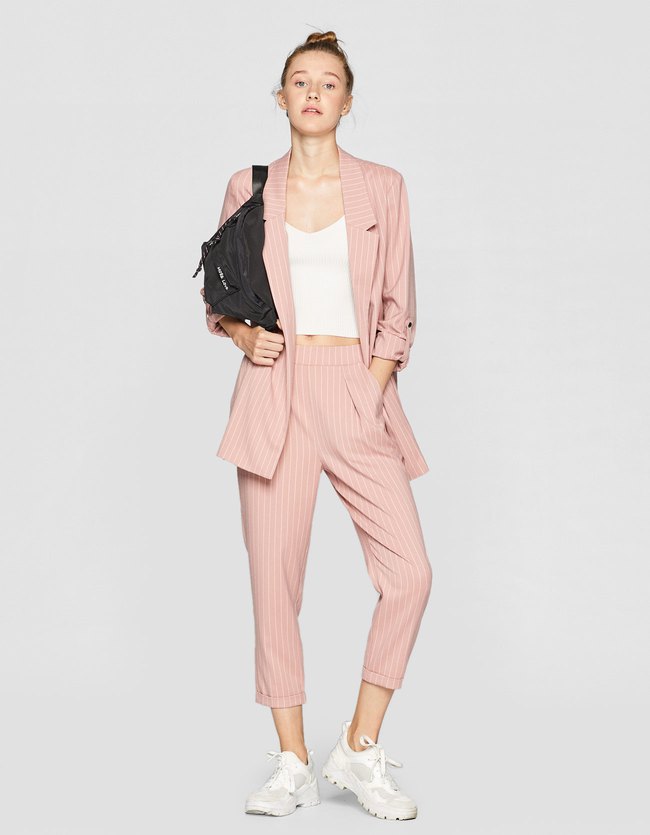 Stradivarius Fluid Blazer Dames Naturel Roze Xs stradivarius kopen in de aanbieding