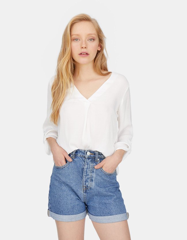 Stradivarius T Shirt Met 34 Mouw En V Hals Dames Wit Xl stradivarius kopen in de aanbieding