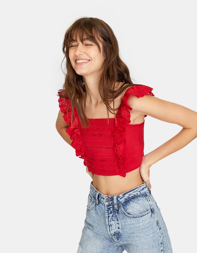 Stradivarius Top Met Broderie En Volant Schouderbandjes Dames Rood stradivarius kopen in de aanbieding