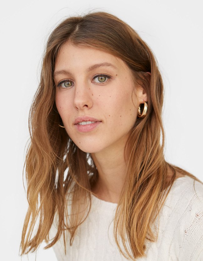 Stradivarius Set Van Oorringen Met Knoop Dames Geel stradivarius kopen in de aanbieding