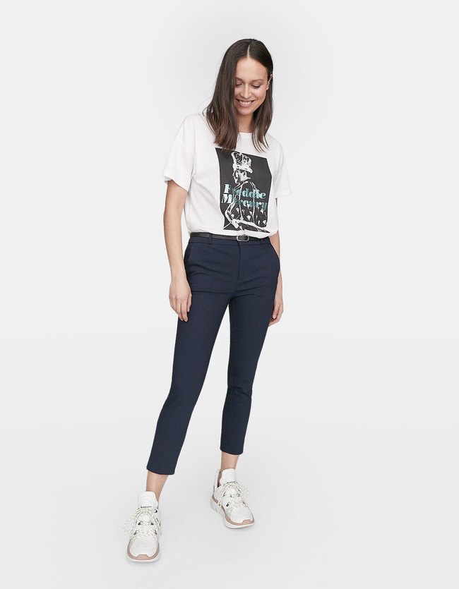 Stradivarius Kostuumpantalon Met Ceintuur Dames Marineblauw 32 stradivarius kopen in de aanbieding