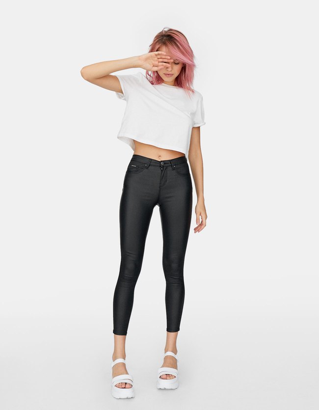 Stradivarius Push Up Broek Met Coating Dames Zwart 36 stradivarius kopen in de aanbieding Stradivarius Push Up Broek Met Coating Dames Zwart 36 stradivarius kopen in de aanbieding