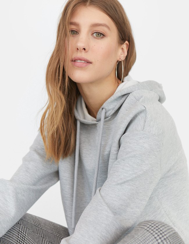 Stradivarius Basic Sweater Met Capuchon Dames Grijs Melange stradivarius kopen in de aanbieding Stradivarius Basic Sweater Met Capuchon Dames Grijs Melange stradivarius kopen in de aanbieding