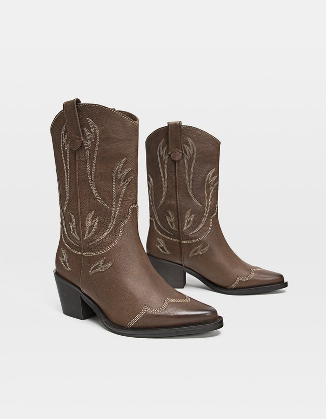 Stradivarius Bruine Leren Cowboylaars Dames Leer 37 stradivarius kopen in de aanbieding