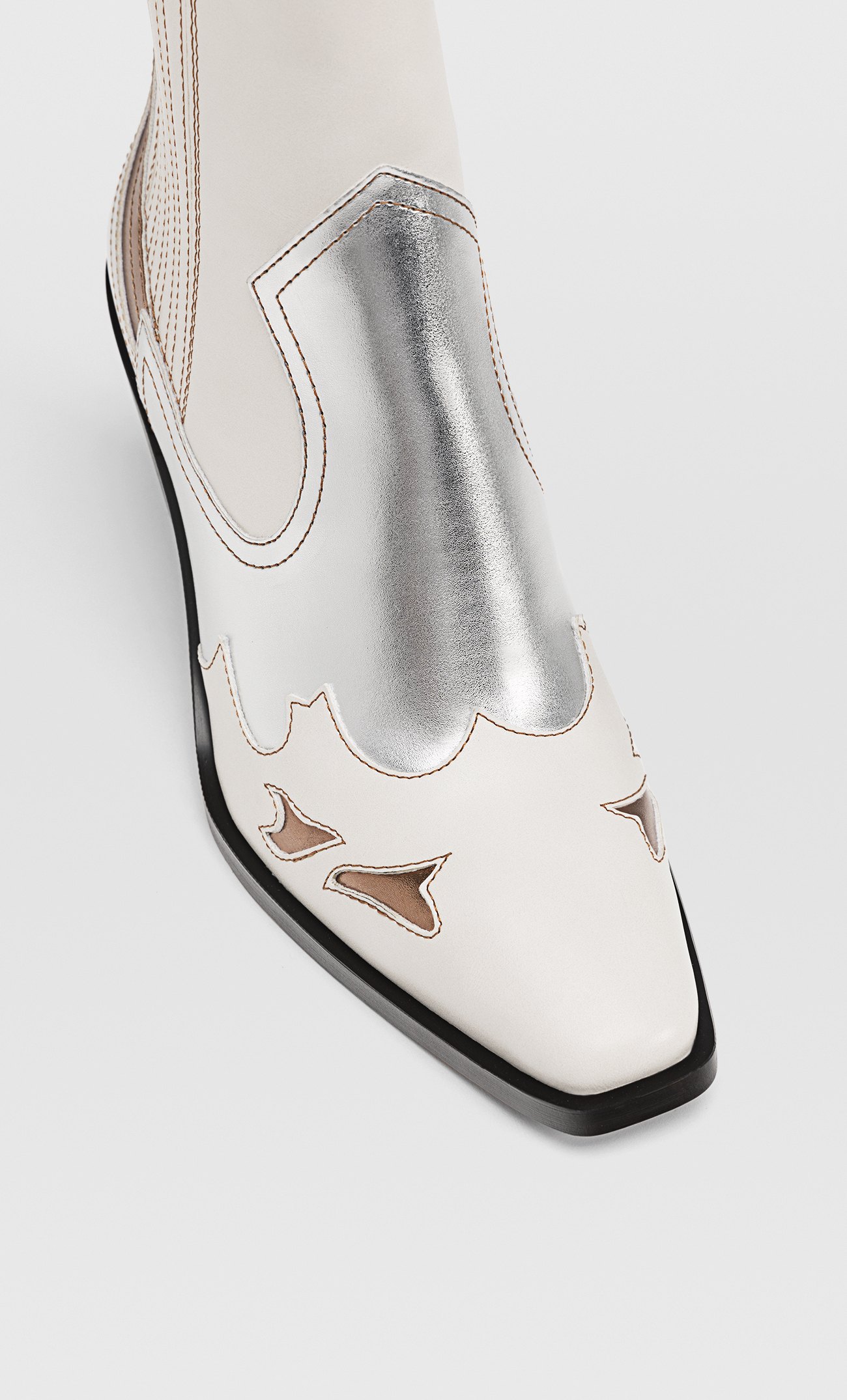 stradivarius cowboy boots