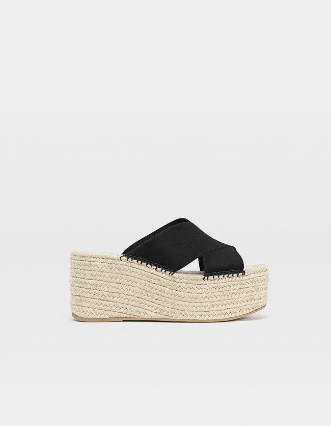 Stradivarius Zwarte Sandaal Met Jute Sleehak Dames Zwart 36 stradivarius kopen in de aanbieding Stradivarius Zwarte Sandaal Met Jute Sleehak Dames Zwart 36 stradivarius kopen in de aanbieding