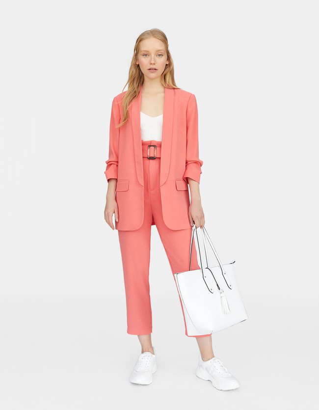 Stradivarius Paperbag Broek Met Riem In Careylook Dames Koraal 40 stradivarius kopen in de aanbieding