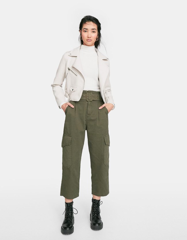 Stradivarius Cargobroek Met Gesp Dames Kaki 34 stradivarius kopen in de aanbieding Stradivarius Cargobroek Met Gesp Dames Kaki 34 stradivarius kopen in de aanbieding