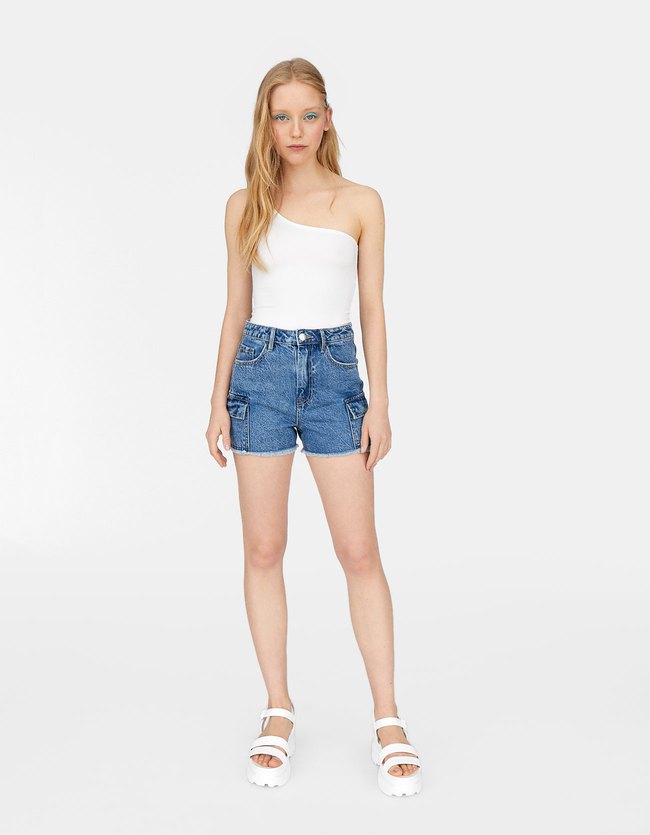 Stradivarius Denim Cargoshort Dames Middenjeans 32 stradivarius kopen in de aanbieding