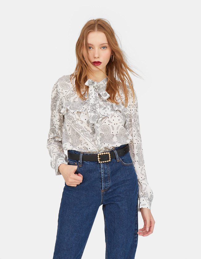 Stradivarius Printblouse Met Strik Dames Ecru stradivarius kopen in de aanbieding Stradivarius Printblouse Met Strik Dames Ecru stradivarius kopen in de aanbieding