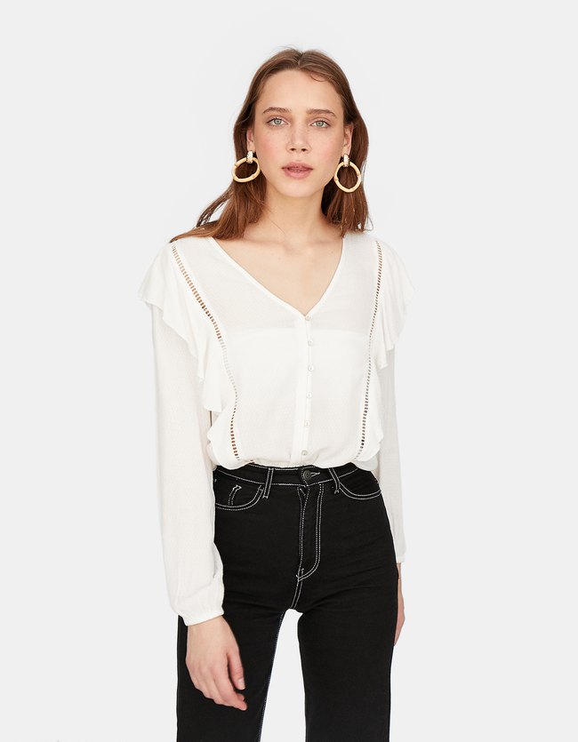 Stradivarius Blouse Met Volants Dames Ecru stradivarius kopen in de aanbieding Stradivarius Blouse Met Volants Dames Ecru stradivarius kopen in de aanbieding