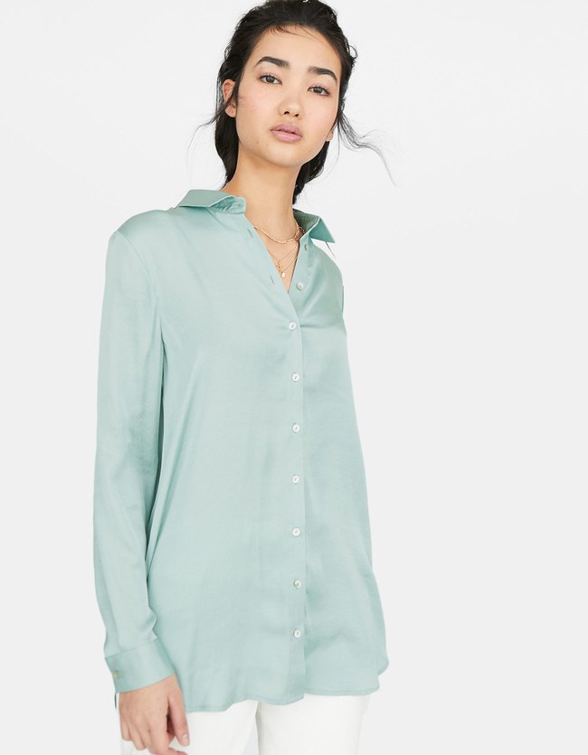 Stradivarius Lange Satijnen Blouse Dames Pastelgroen stradivarius kopen in de aanbieding