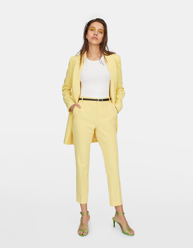 Stradivarius Kostuumpantalon Met Ceintuur Dames Geel 36 stradivarius kopen in de aanbieding