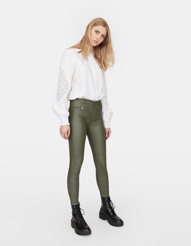 Stradivarius Broek Met Coating En Ritsen Limited Edition Dames Kaki 38 stradivarius kopen in de aanbieding