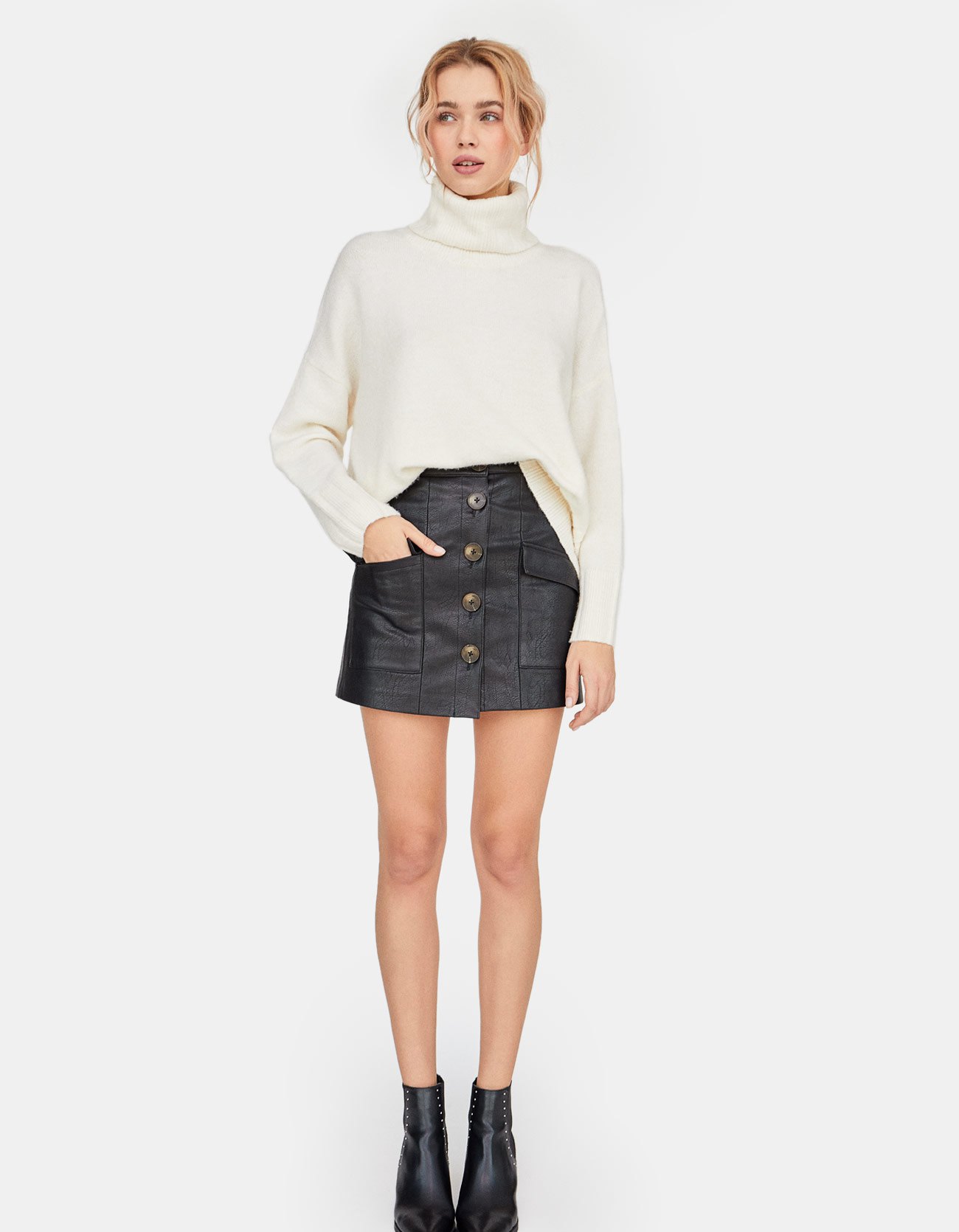 stradivarius turtleneck