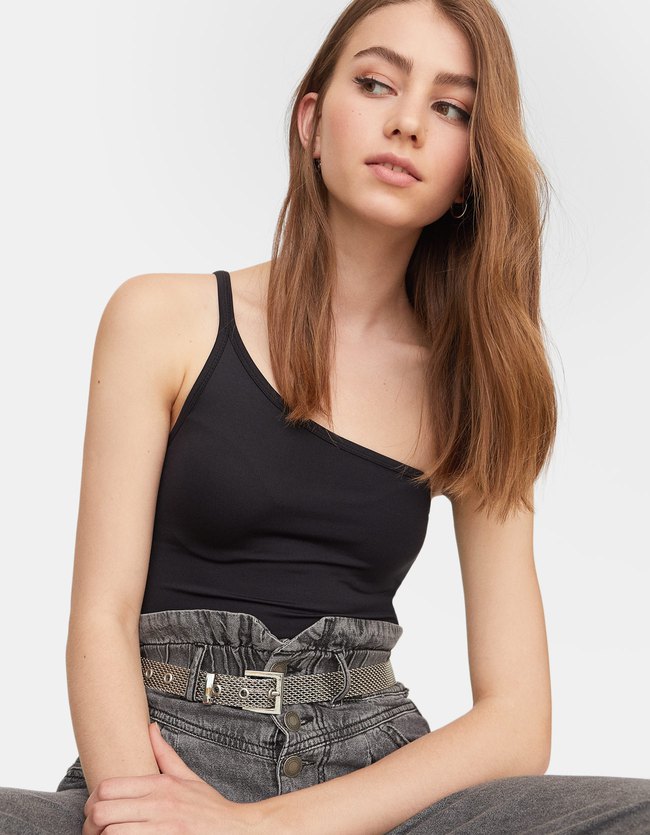 Stradivarius Stretchbody Met Asymmetrische Schouderband Dames Zwart stradivarius kopen in de aanbieding Stradivarius Stretchbody Met Asymmetrische Schouderband Dames Zwart stradivarius kopen in de aanbieding