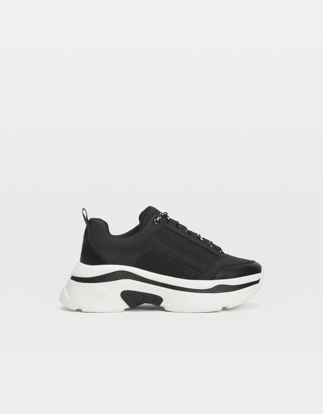 Stradivarius Zwarte Sneakers Met Plateauzool Dames Zwart 36 stradivarius kopen in de aanbieding Stradivarius Zwarte Sneakers Met Plateauzool Dames Zwart 36 stradivarius kopen in de aanbieding