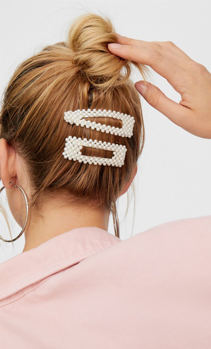 Str Set Of 2 Pearl Bead Hair Clips Women S Short Stradivarius