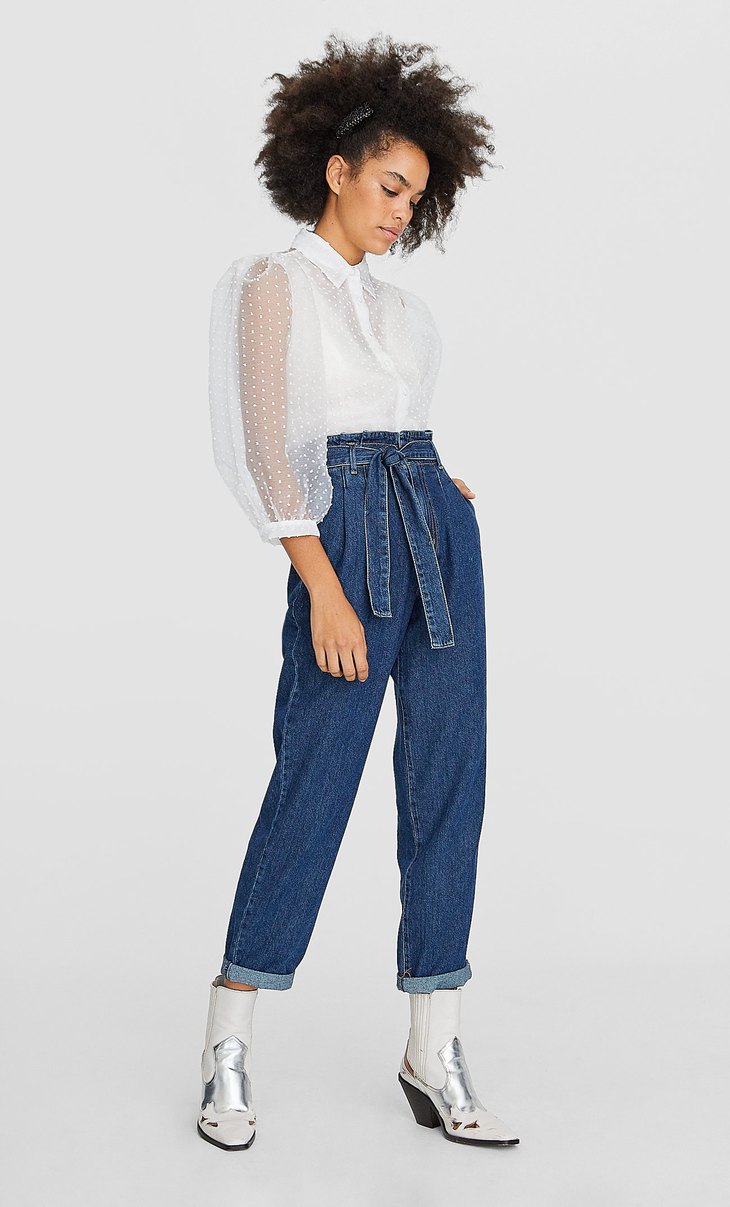 Shoptagr Camisa Escot By Stradivarius