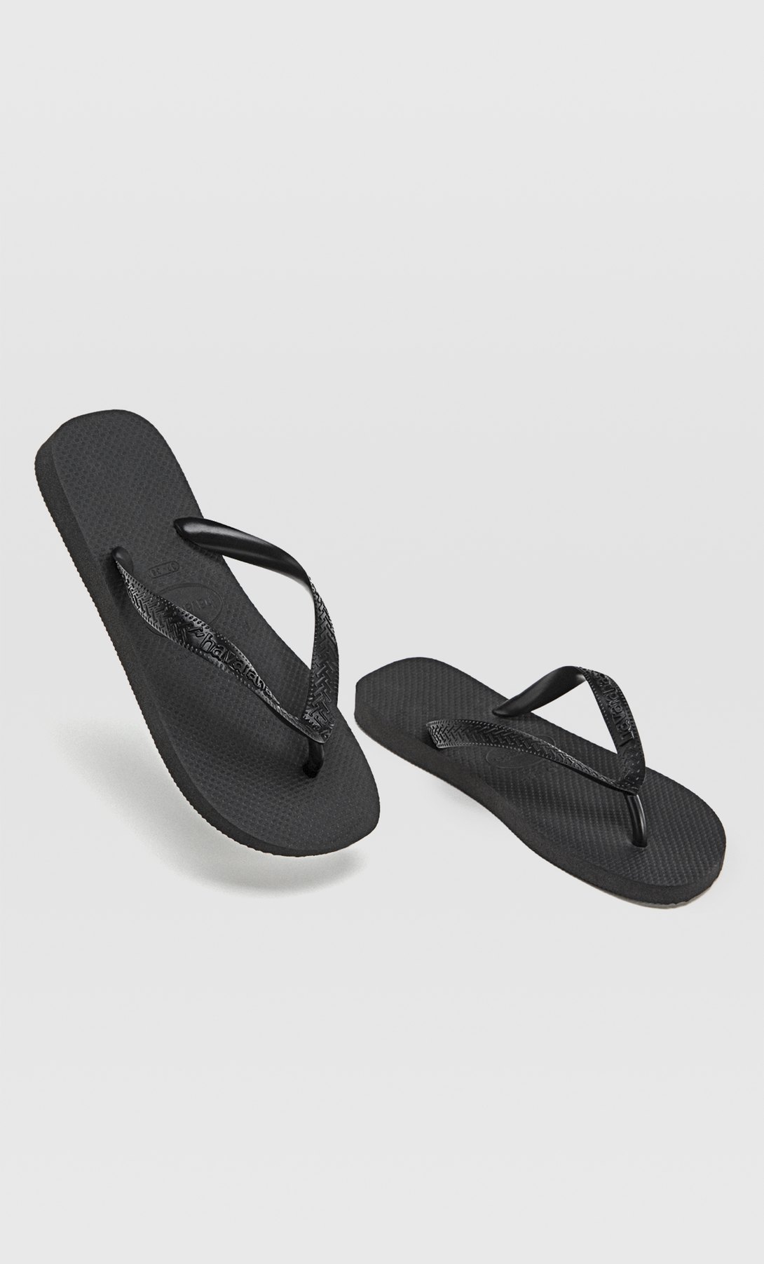 stradivarius havaianas