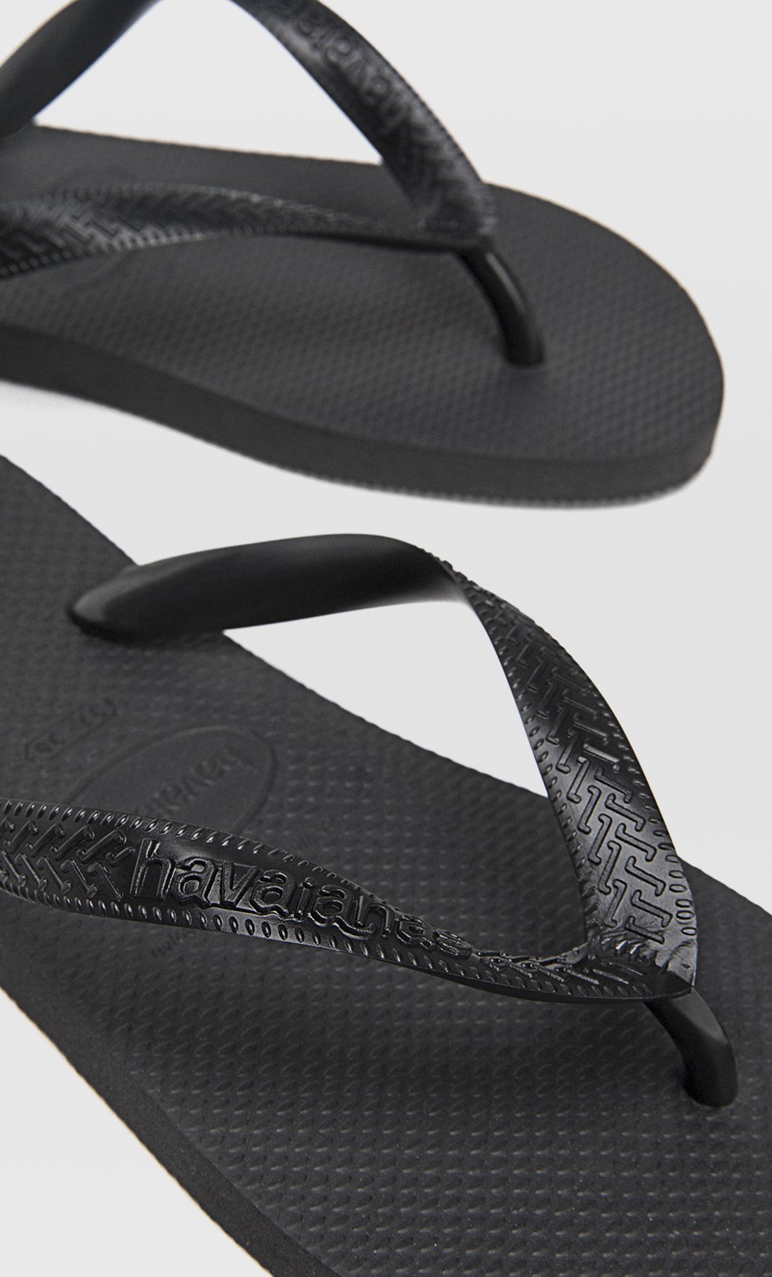 stradivarius havaianas