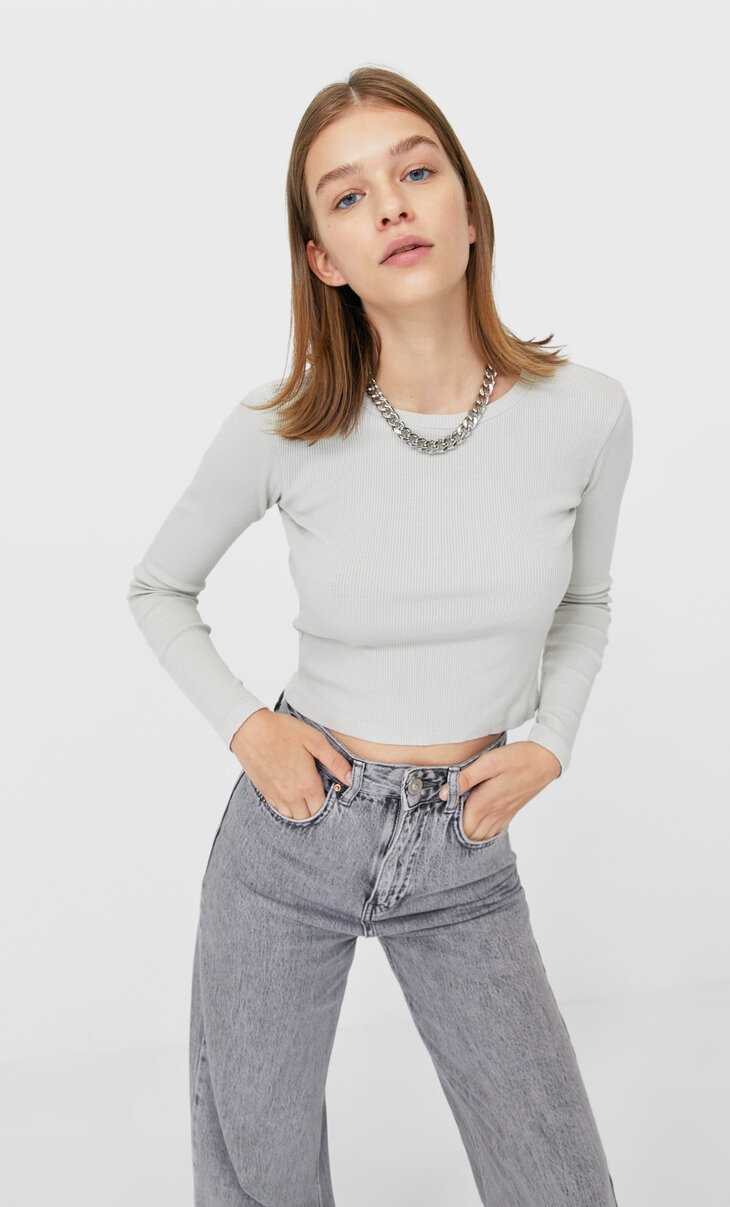 T Shirts For Women Winter Fashion 2020 Stradivarius Indonesia