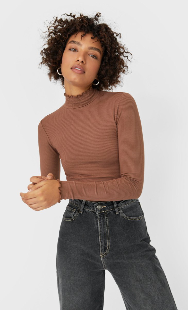 T Shirts For Women Winter Fashion 2020 Stradivarius Indonesia