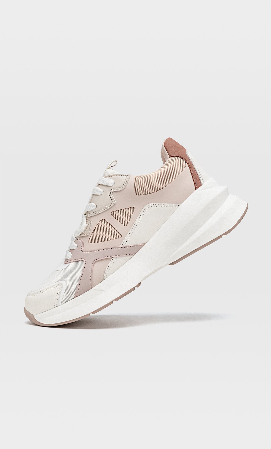 stradivarius chunky sole trainer