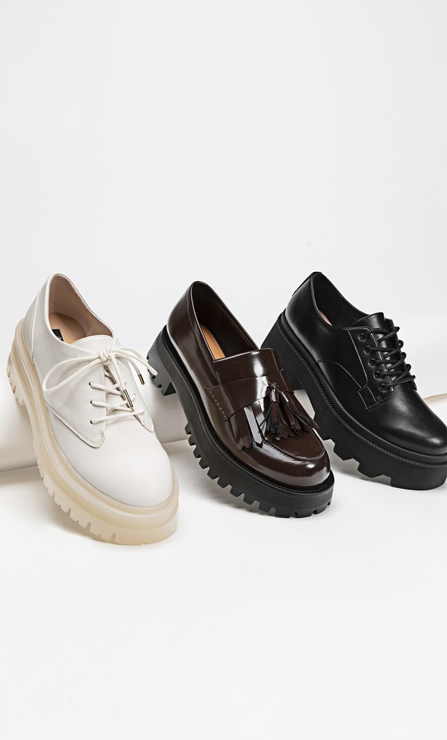 zapatos de stradivarius