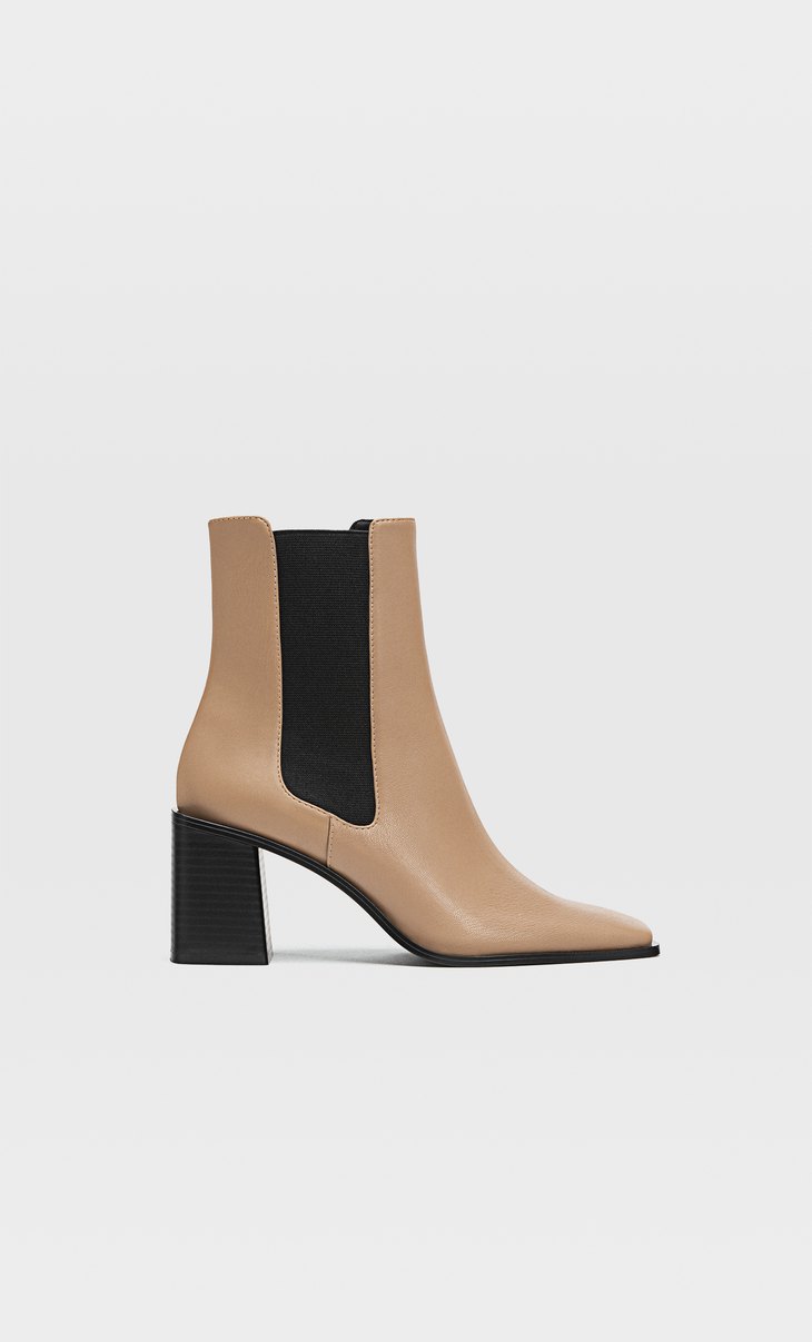 stradivarius elastic side chelsea boot