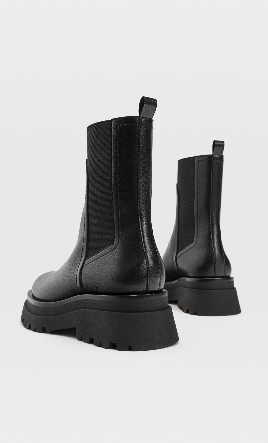 stradivarius elastic side chelsea boot
