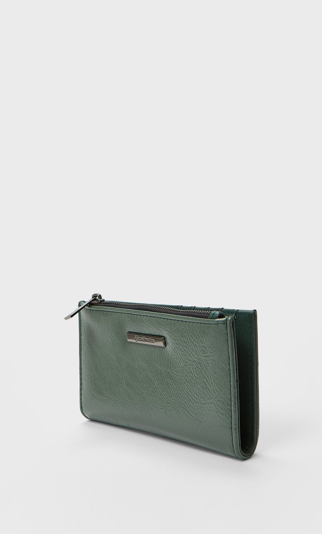 mochilas stradivarius