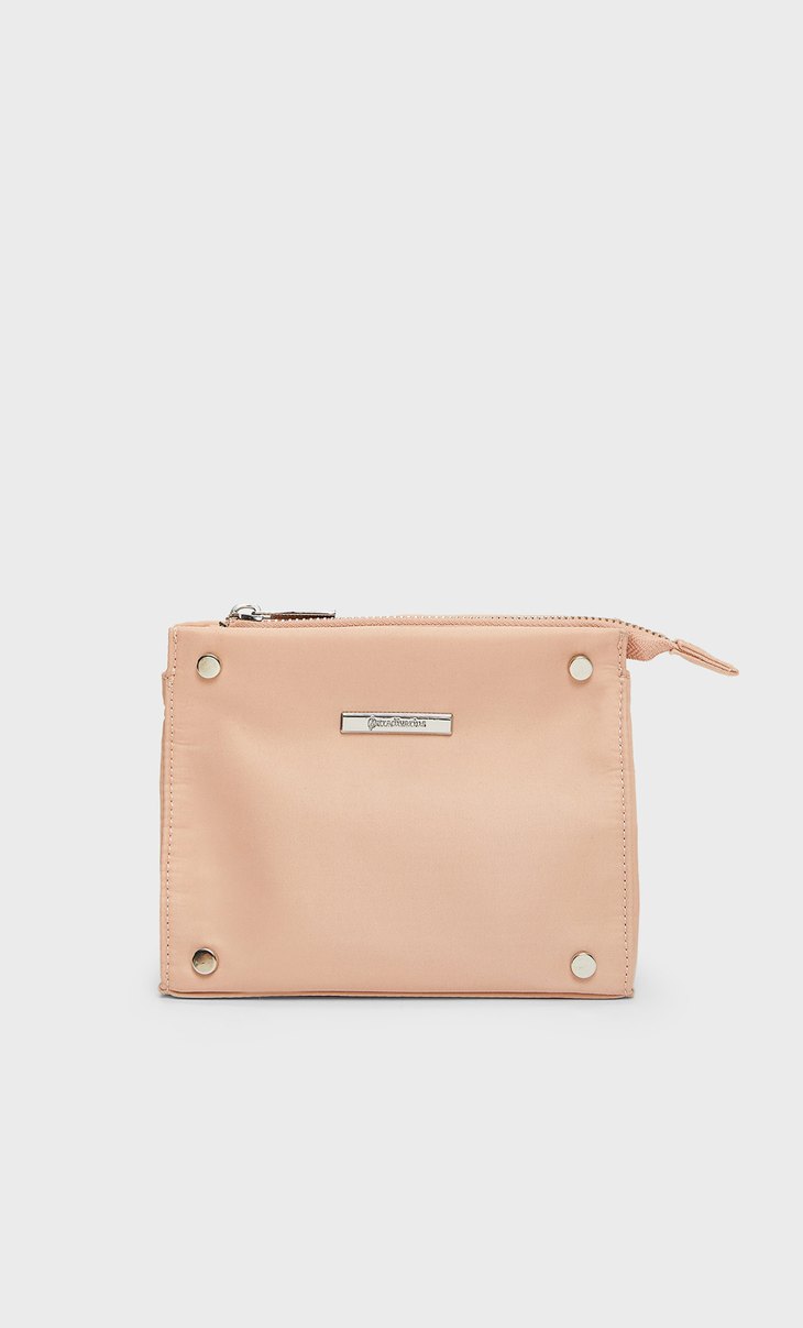 Zimbali Makyaj Cantasi Kadin Moda Stradivarius Turkiye