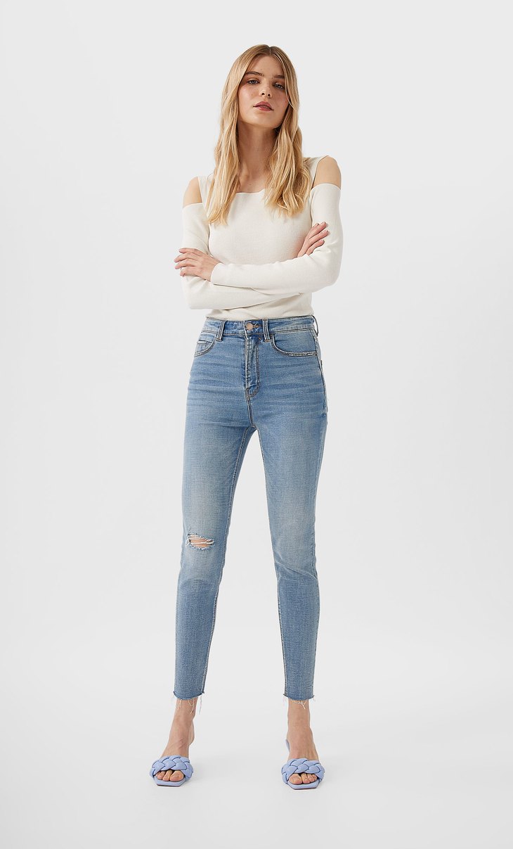 Tzin Gynaikeia Moda Anoi3hs 2020 Stradivarius Greek