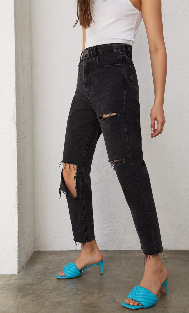 stradivarius ripped mom jeans