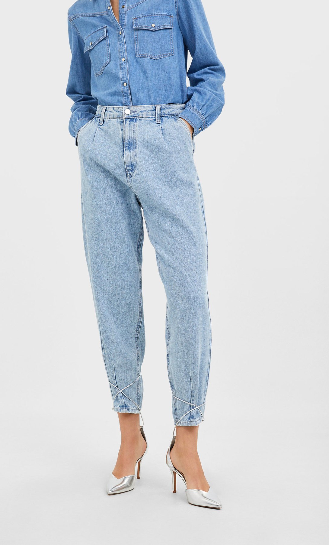 We have found the jeans of our dreams in Stradivarius for only €30 | Her.ie