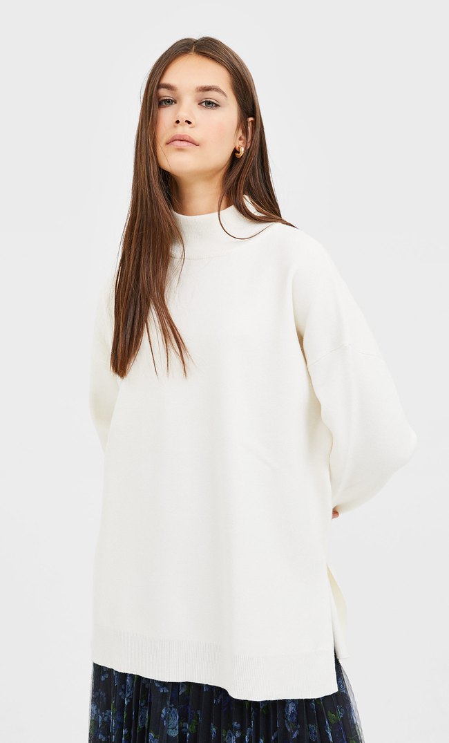 Poylober Oversized Me Anoigma Plekta Gynaikeia Stradivarius Greek