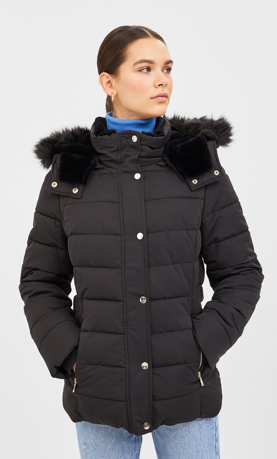 Stradivarius parka jacket hot sale with fur hood