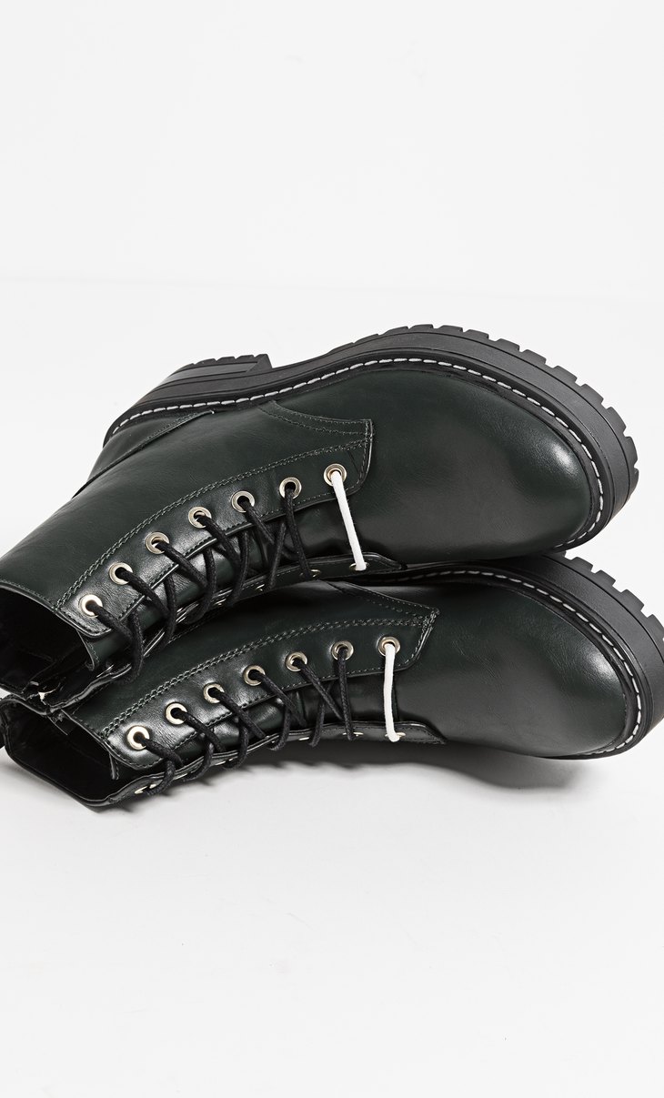 Stradivarius green boots clearance
