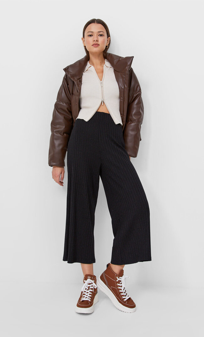 

Stradivarius Dzianinowe Spodnie Culotte Basic Czarny Xl