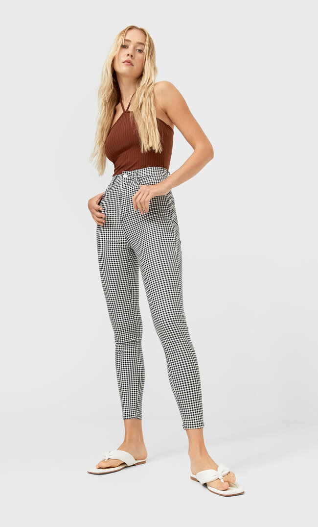 

Stradivarius Hose Mit Superhohem Bund Und Print Schwarz 32