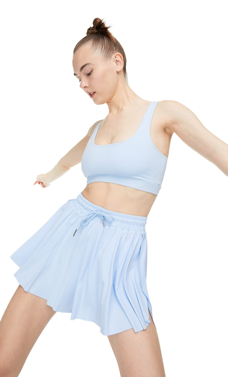 short fluido deportivo