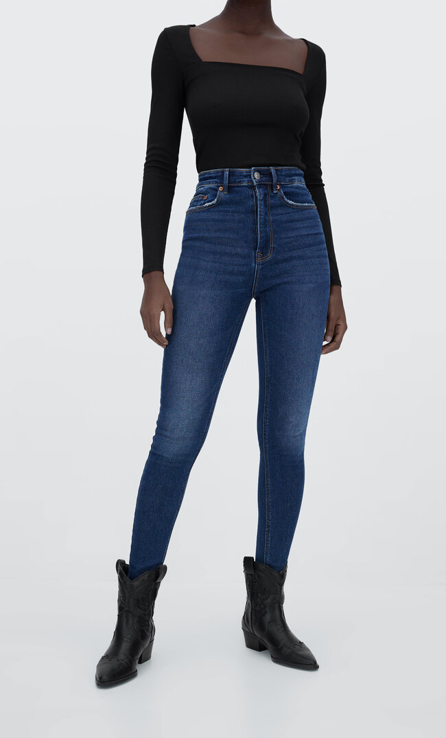 

Stradivarius Jeansy Z Bardzo Wysokim Stanem W Stylu Vintage Sprany 40