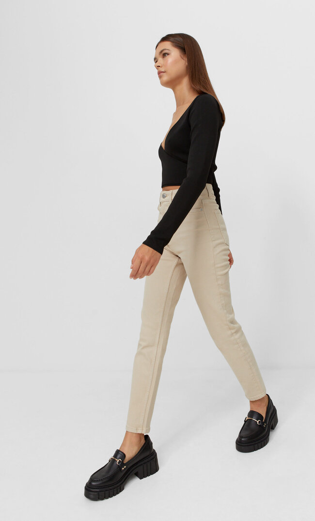 

Stradivarius Jeansy Mom Slim Szary 36