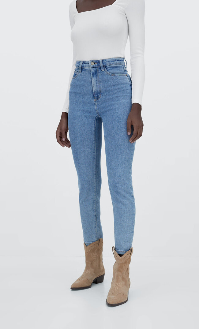 

Stradivarius Jeansy Mom Slim Denimowy 38